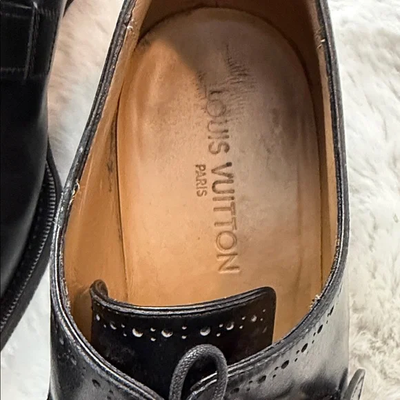 Men's Black Leather Dress Shoes - Picture 2 of 6